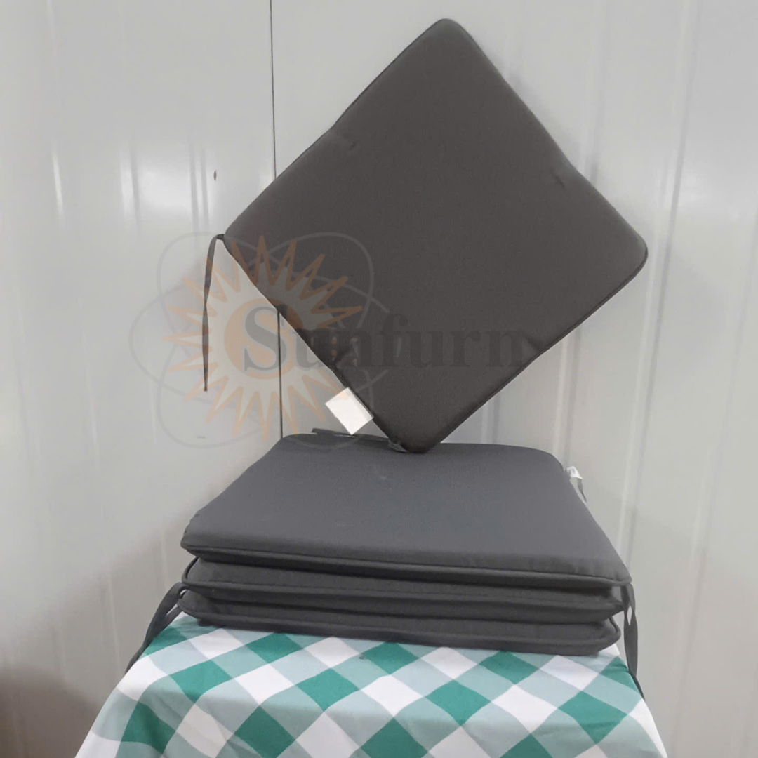 nem-ghe-ngoai-troi-39x39-cm-sunfurn-nem-polyester-truot-nuoc-mau-xam-ghi
